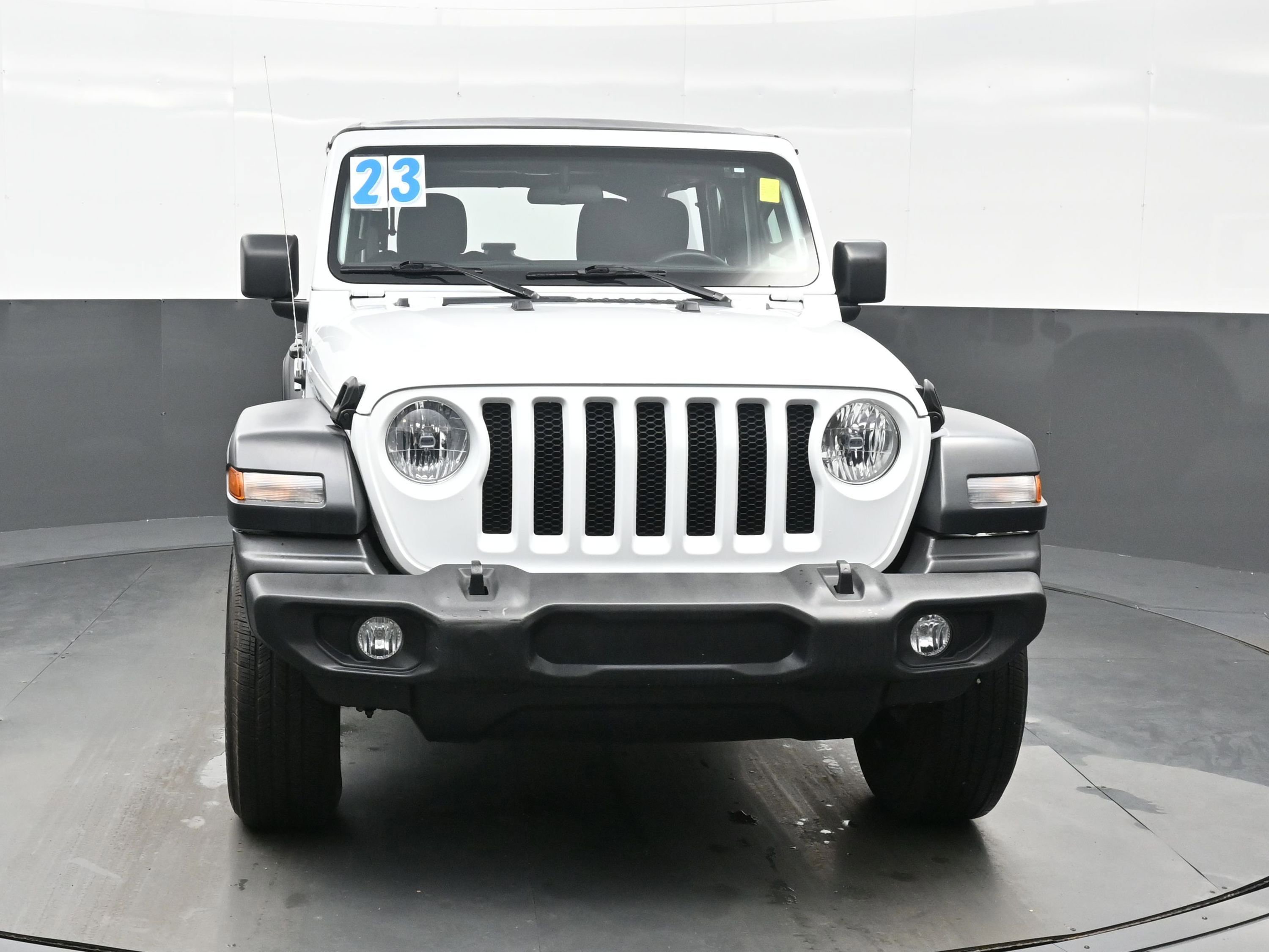 Used 2023 Jeep Wrangler Sport image 3