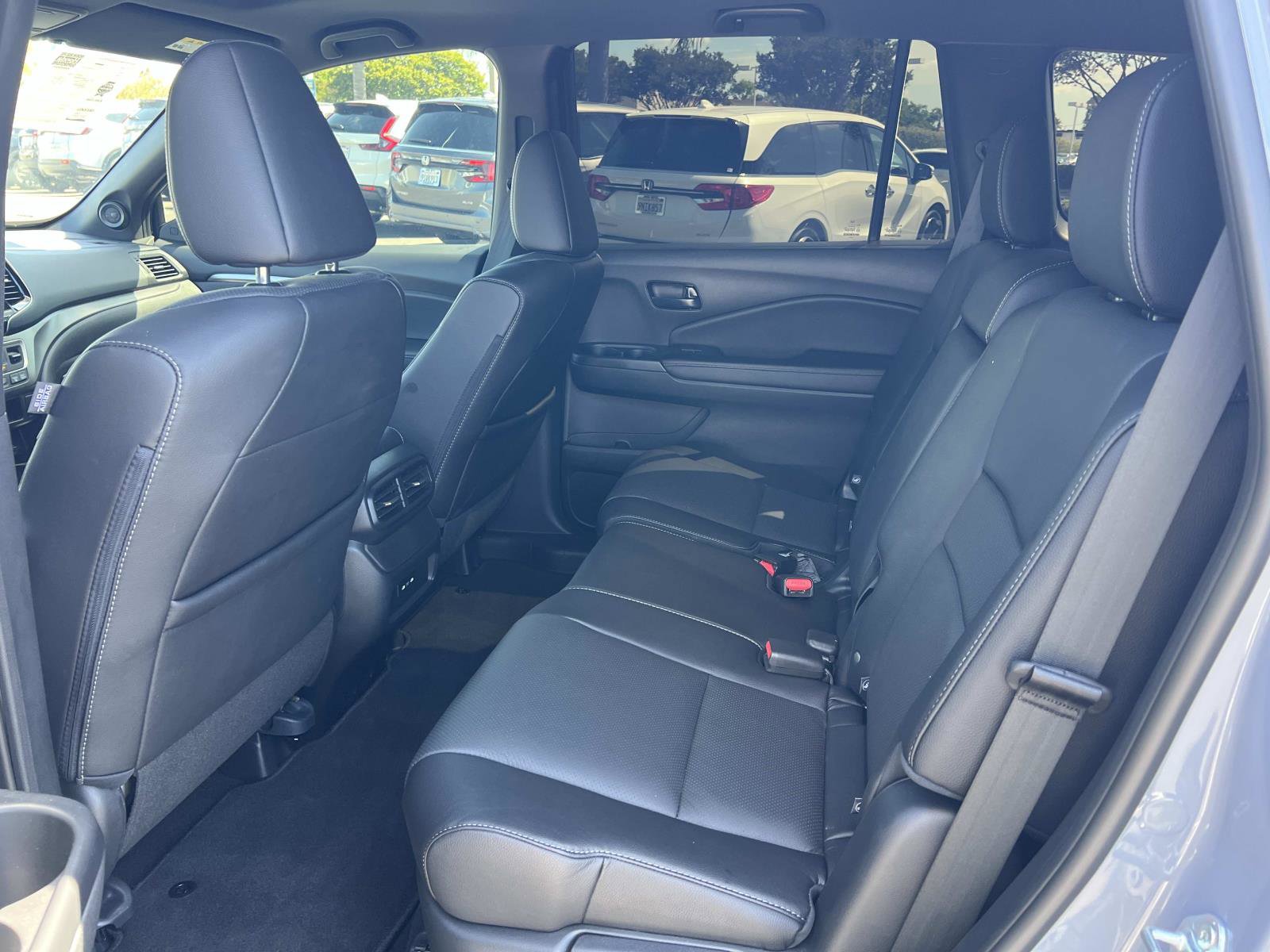 Certified 2025 Honda Passport EX-L image 22