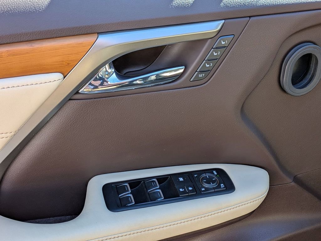 Used 2016 Lexus RX 350 AWD w/ Premium Package image 12