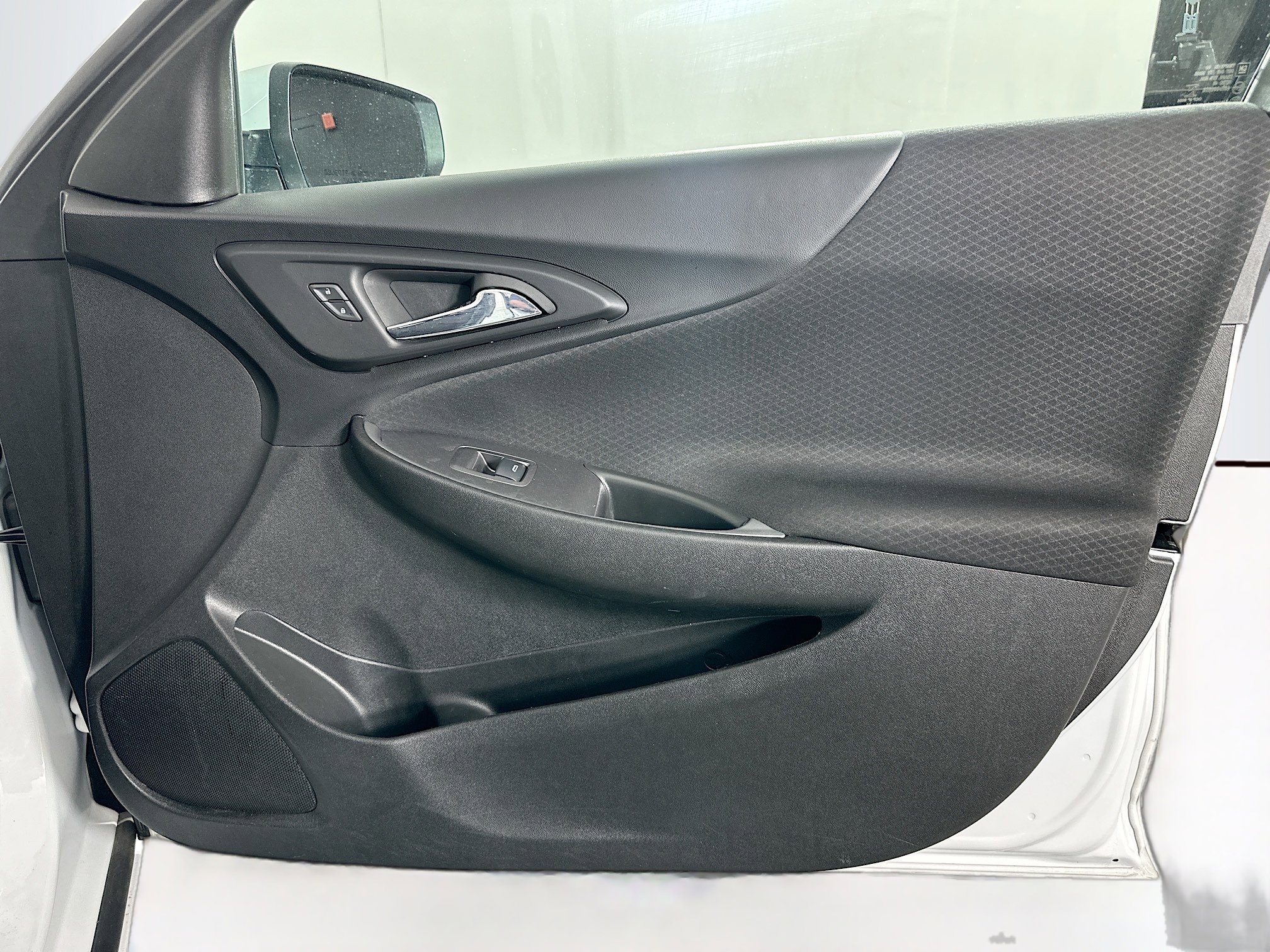 Used 2023 Chevrolet Malibu LT image 29