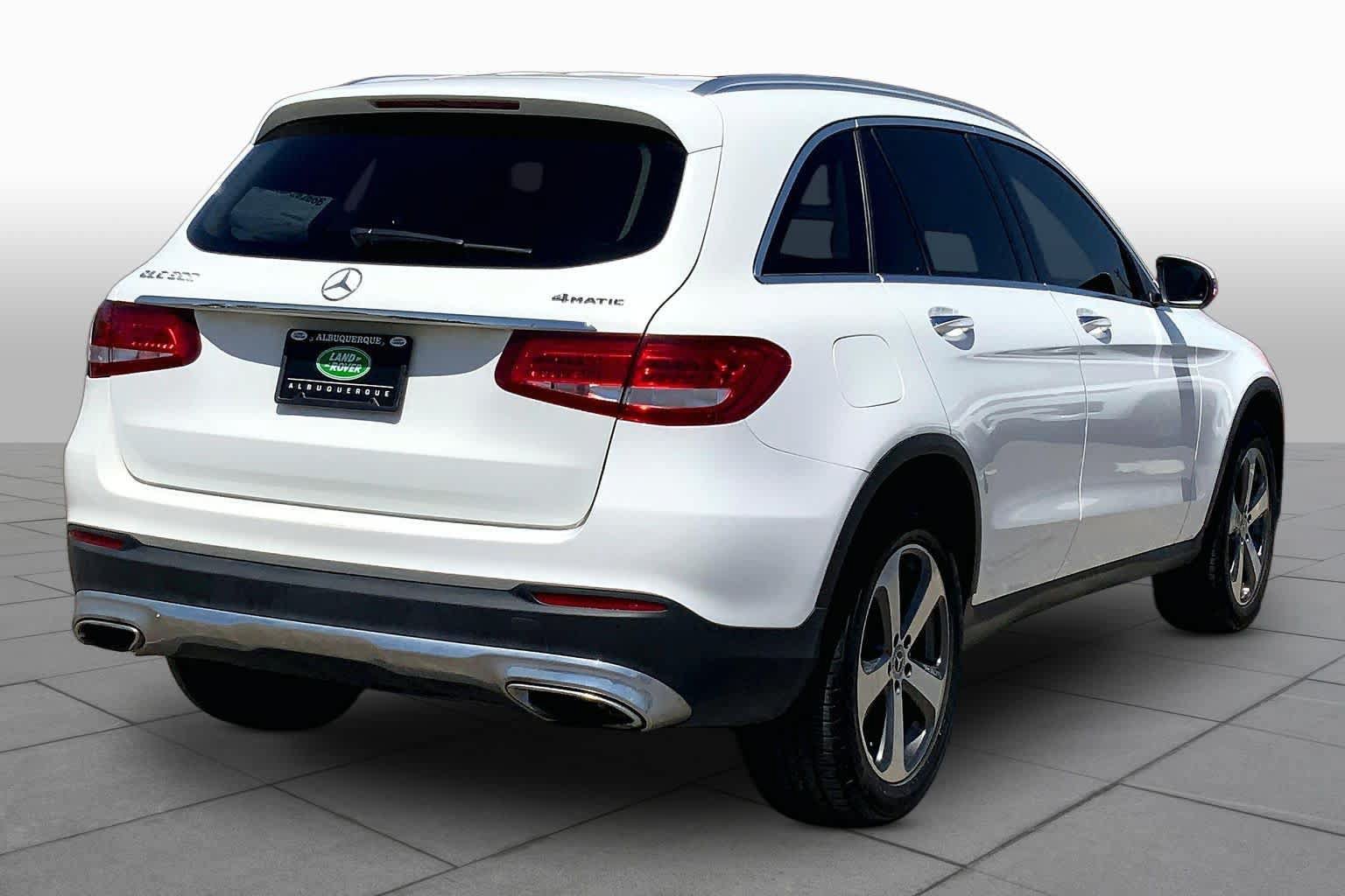 Used 2018 Mercedes-Benz GLC 300 4MATIC image 12