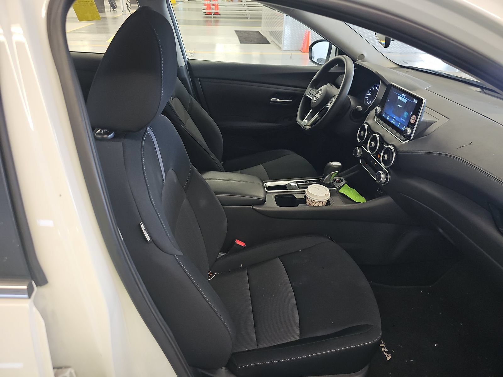Used 2024 Nissan Sentra SV FWD image 13