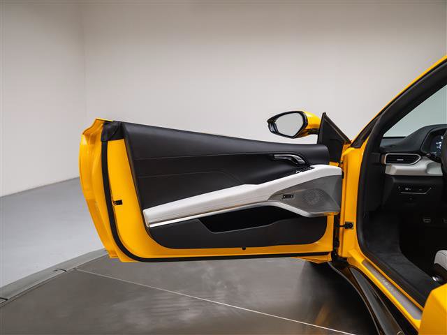 Used 2025 Lotus Emira RWD image 15