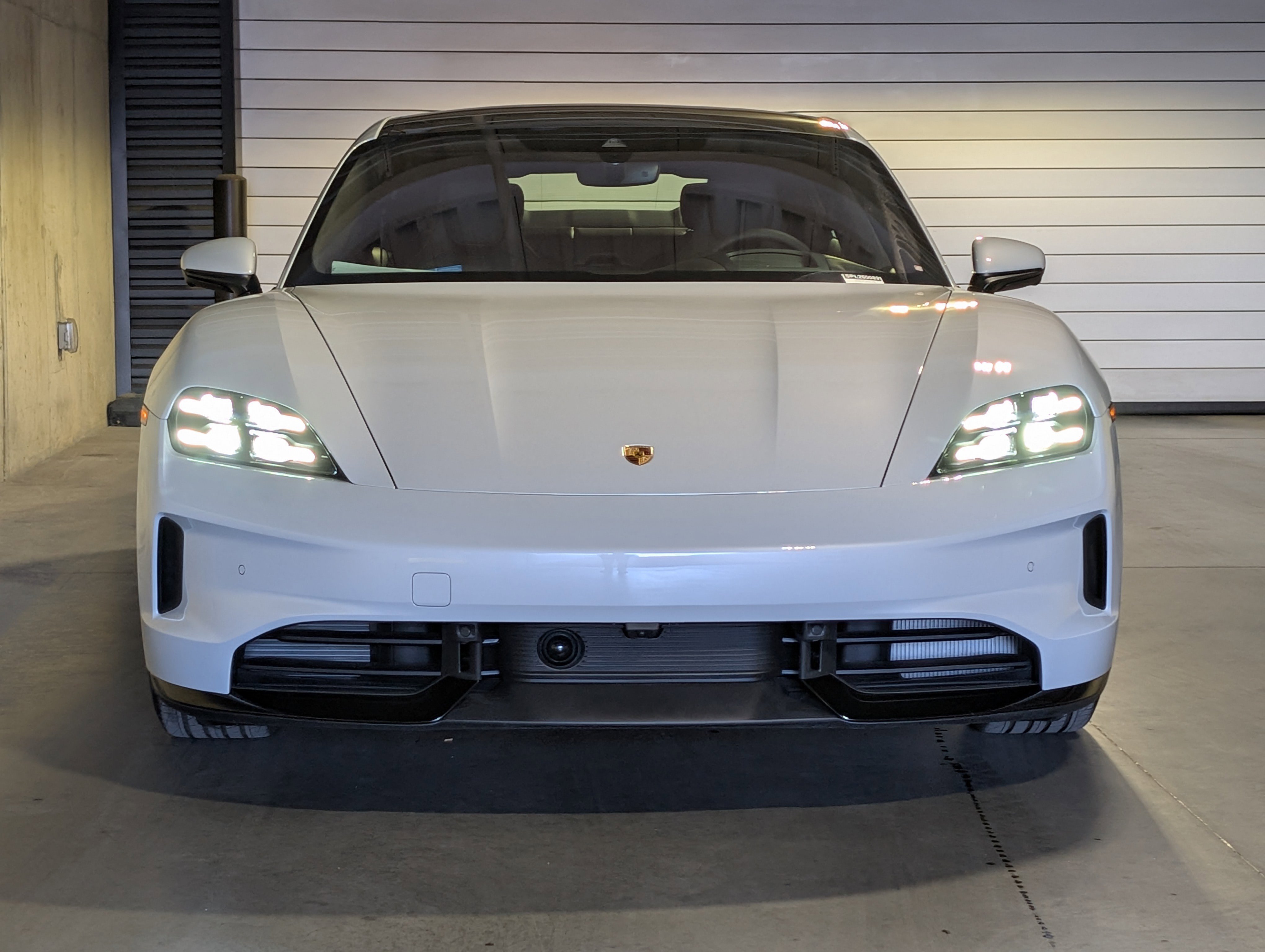 New 2026 Porsche Taycan image 12