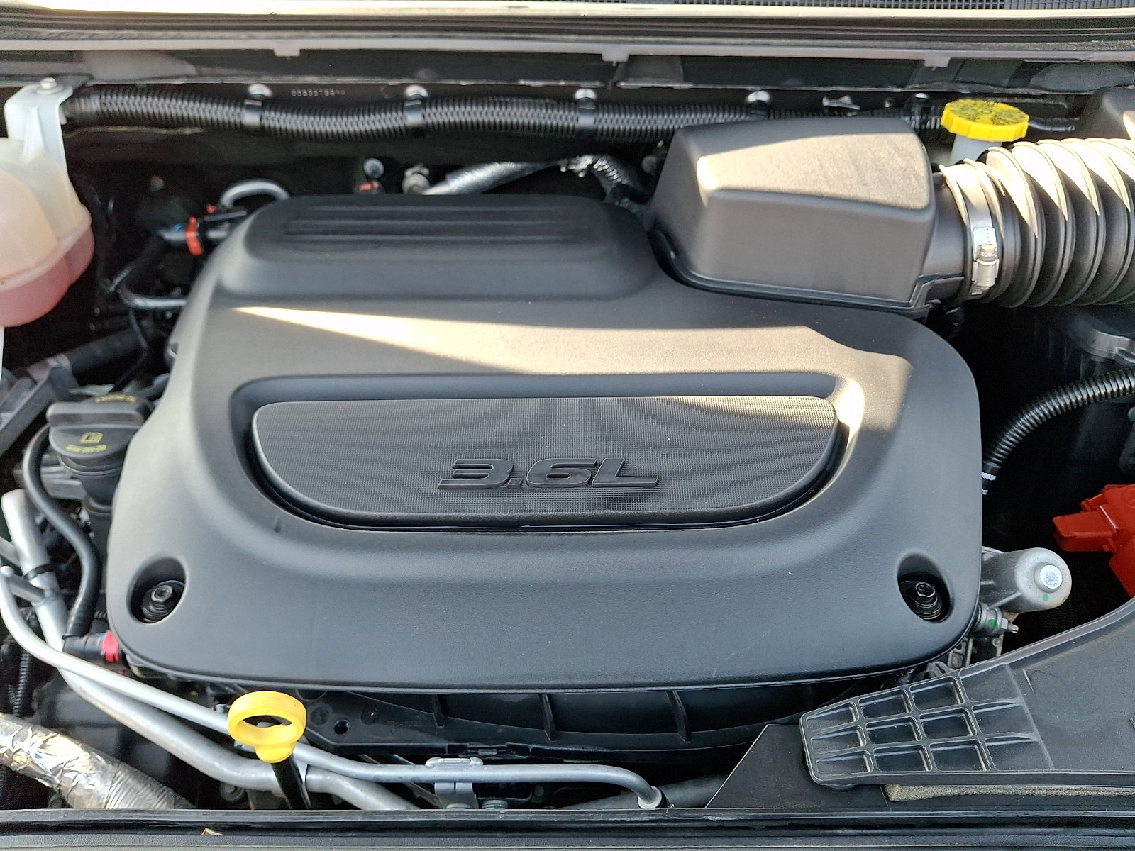 Used 2022 Chrysler Pacifica Touring-L w/ S Appearance Package image 29