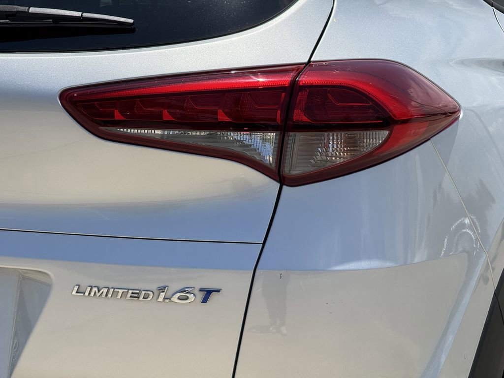 Used 2018 Hyundai Tucson Limited FWD image 10