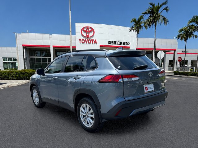 Certified 2023 Toyota Corolla Cross LE FWD image 5