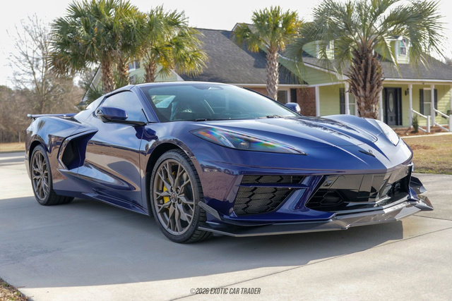 Used 2025 Chevrolet Corvette Stingray Premium Conv w/ Z51 Performance Package RWD image 21