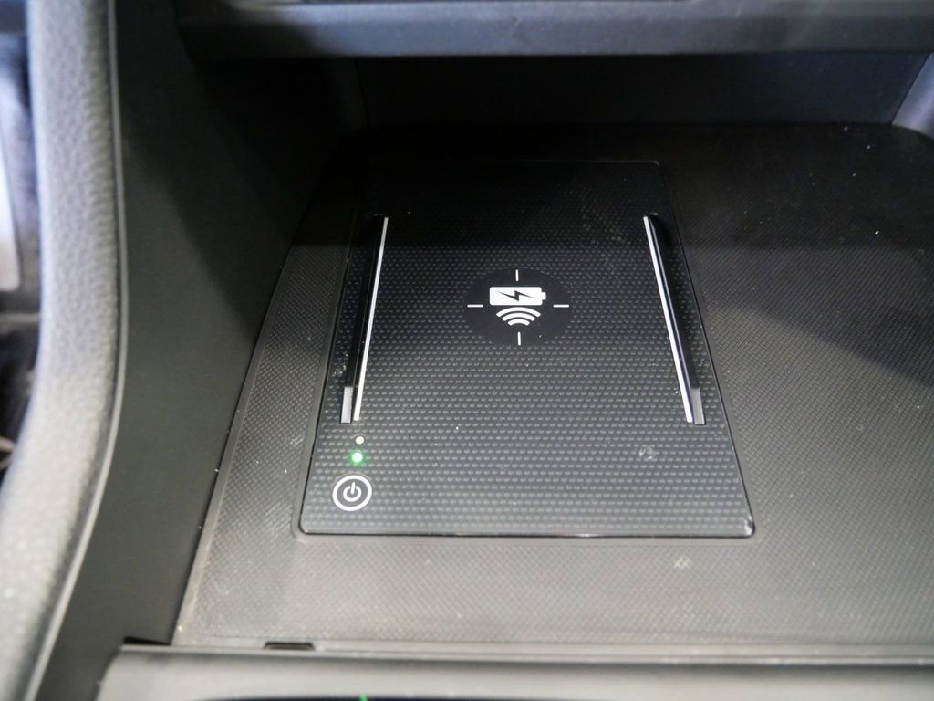 Used 2025 Honda Pilot Black Edition image 31