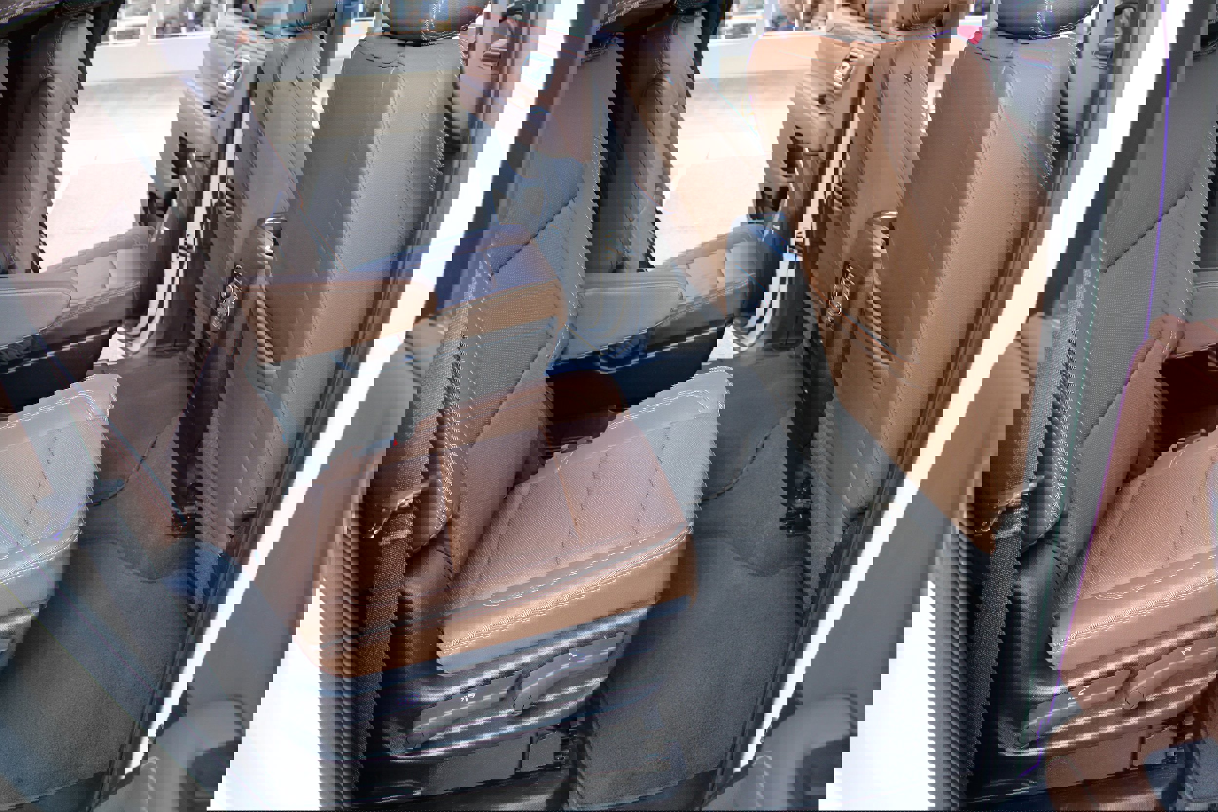 Used 2023 Chevrolet Tahoe High Country image 14