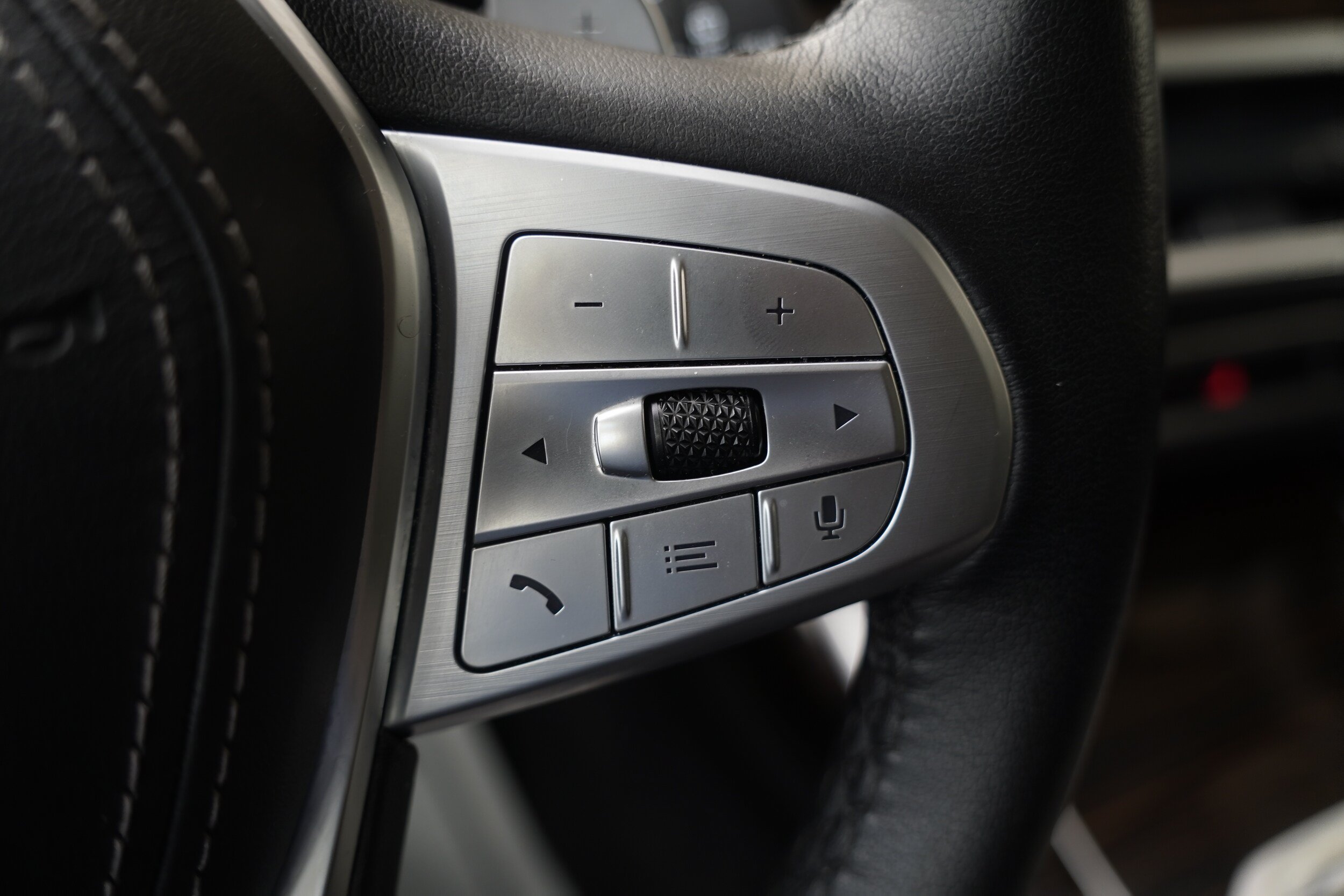 Used 2026 BMW X7 xDrive40i AWD/4WD image 18
