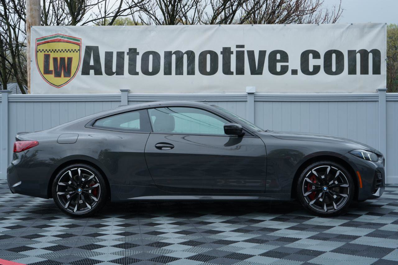 Used 2026 BMW 430i xDrive Coupe w/ M Sport Package AWD/4WD image 4