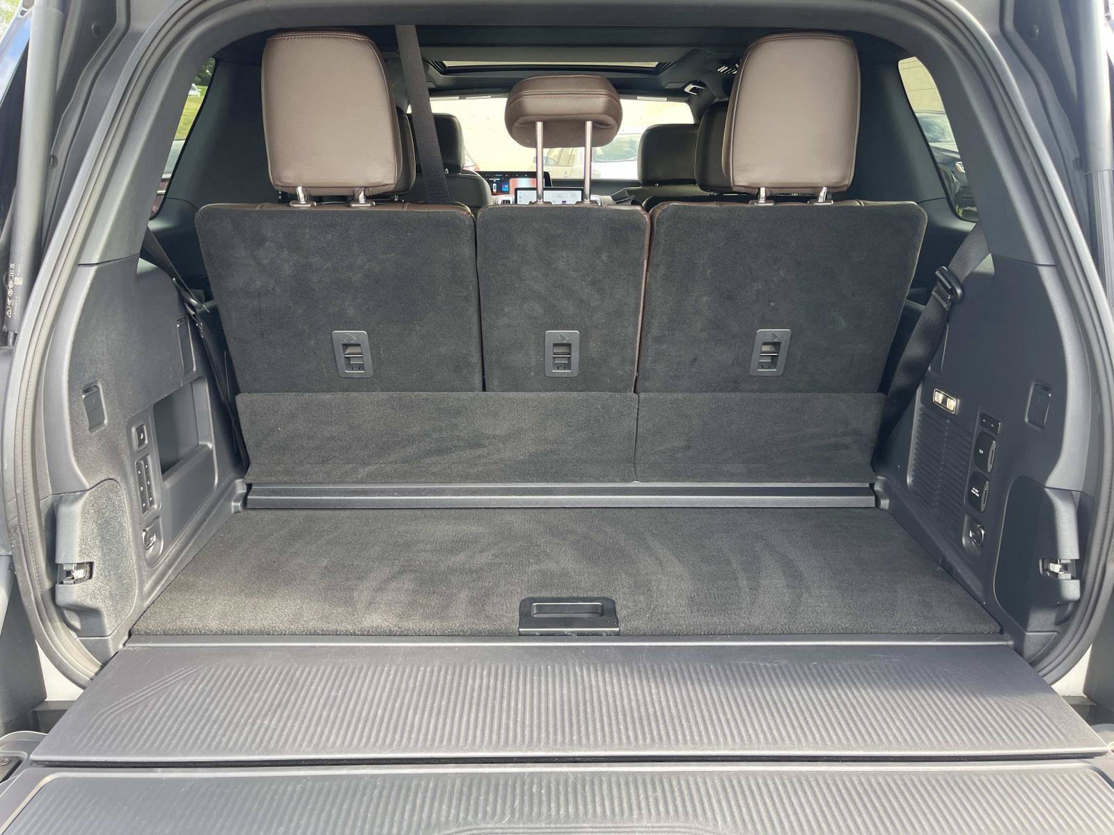 Used 2025 Ford Expedition King Ranch AWD/4WD image 12