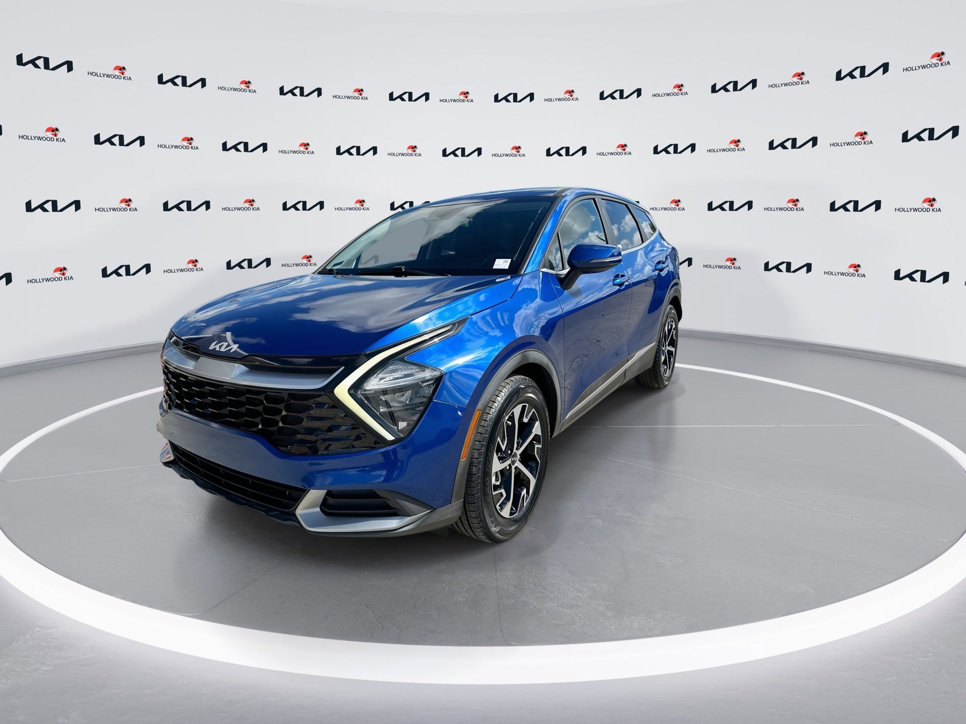 Certified 2023 Kia Sportage EX FWD image 4