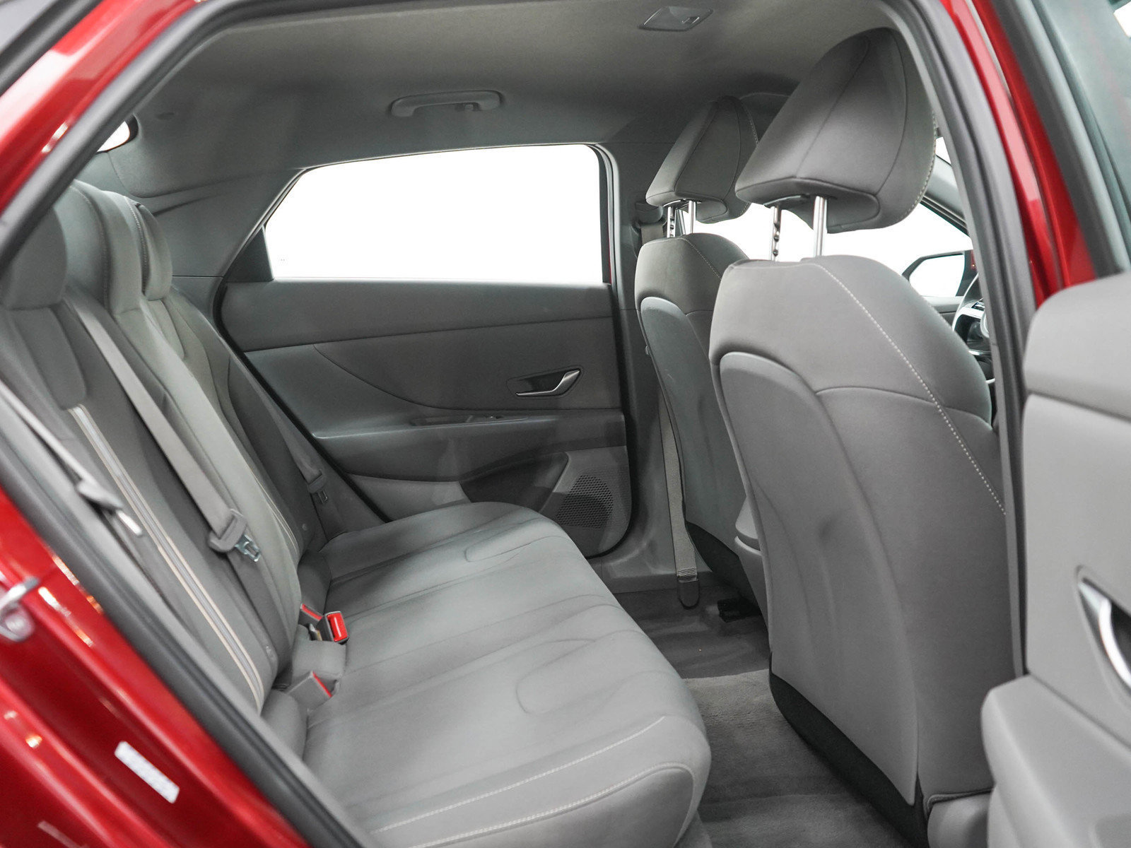 Used 2023 Hyundai Elantra SEL FWD image 12