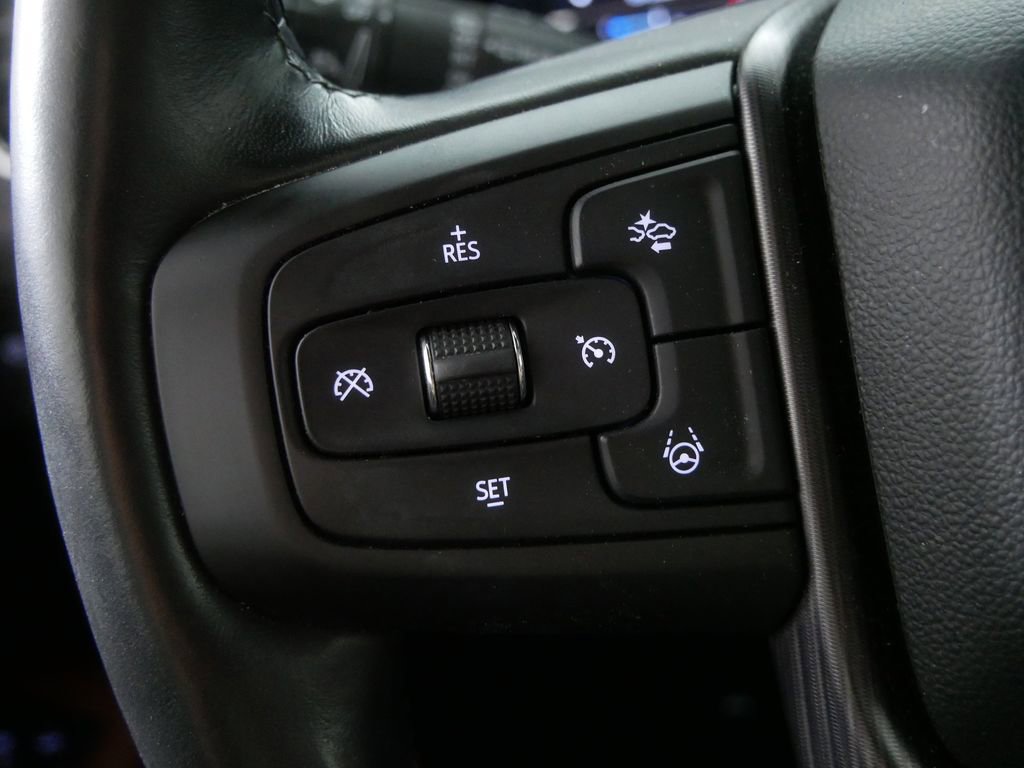 Used 2023 GMC Yukon XL Denali Ultimate AWD/4WD image 25