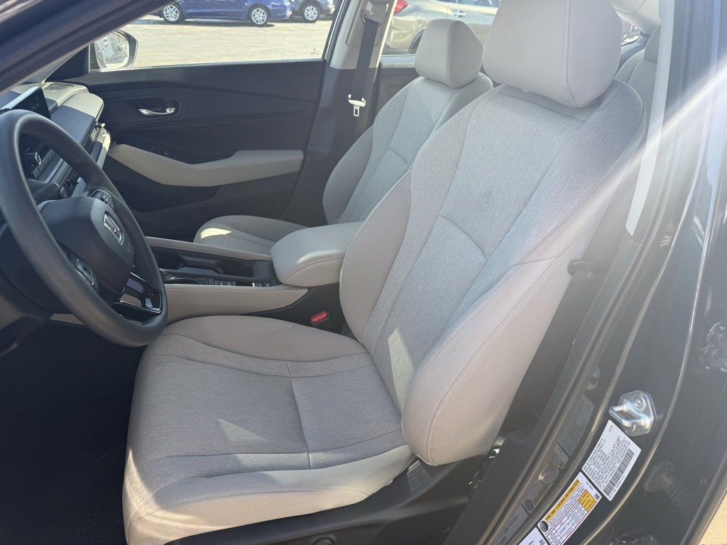 Used 2024 Honda Accord EX image 9