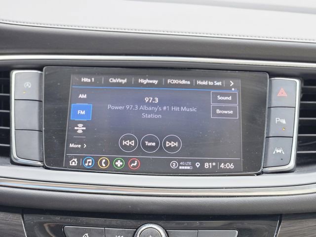 Used 2023 Buick Enclave Essence image 23