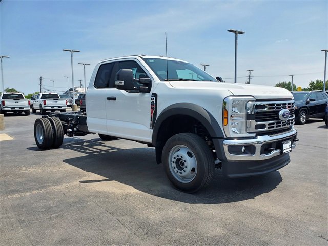New 2025 Ford F450 XL w/ XL Chrome Package image 5