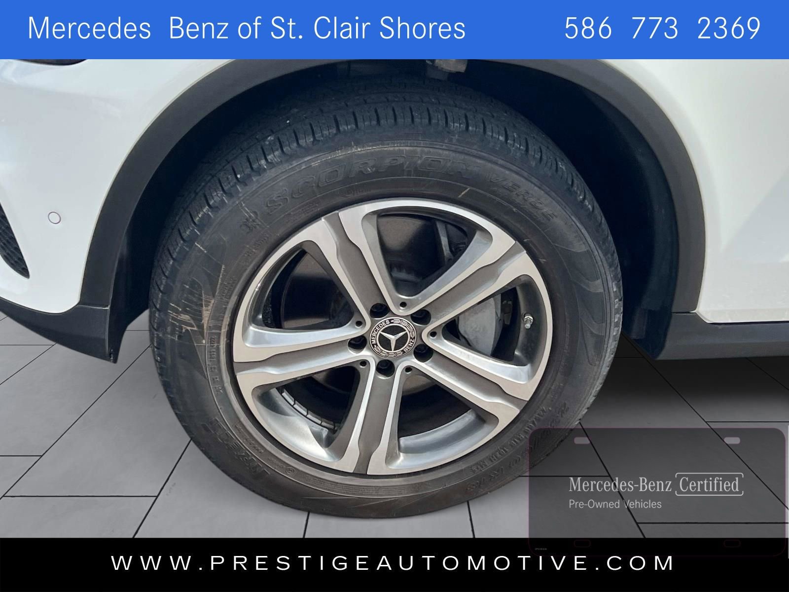 Used 2022 Mercedes-Benz GLC 300 4MATIC image 11
