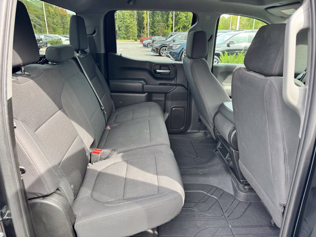 Used 2022 Chevrolet Silverado 1500 Custom AWD/4WD image 25