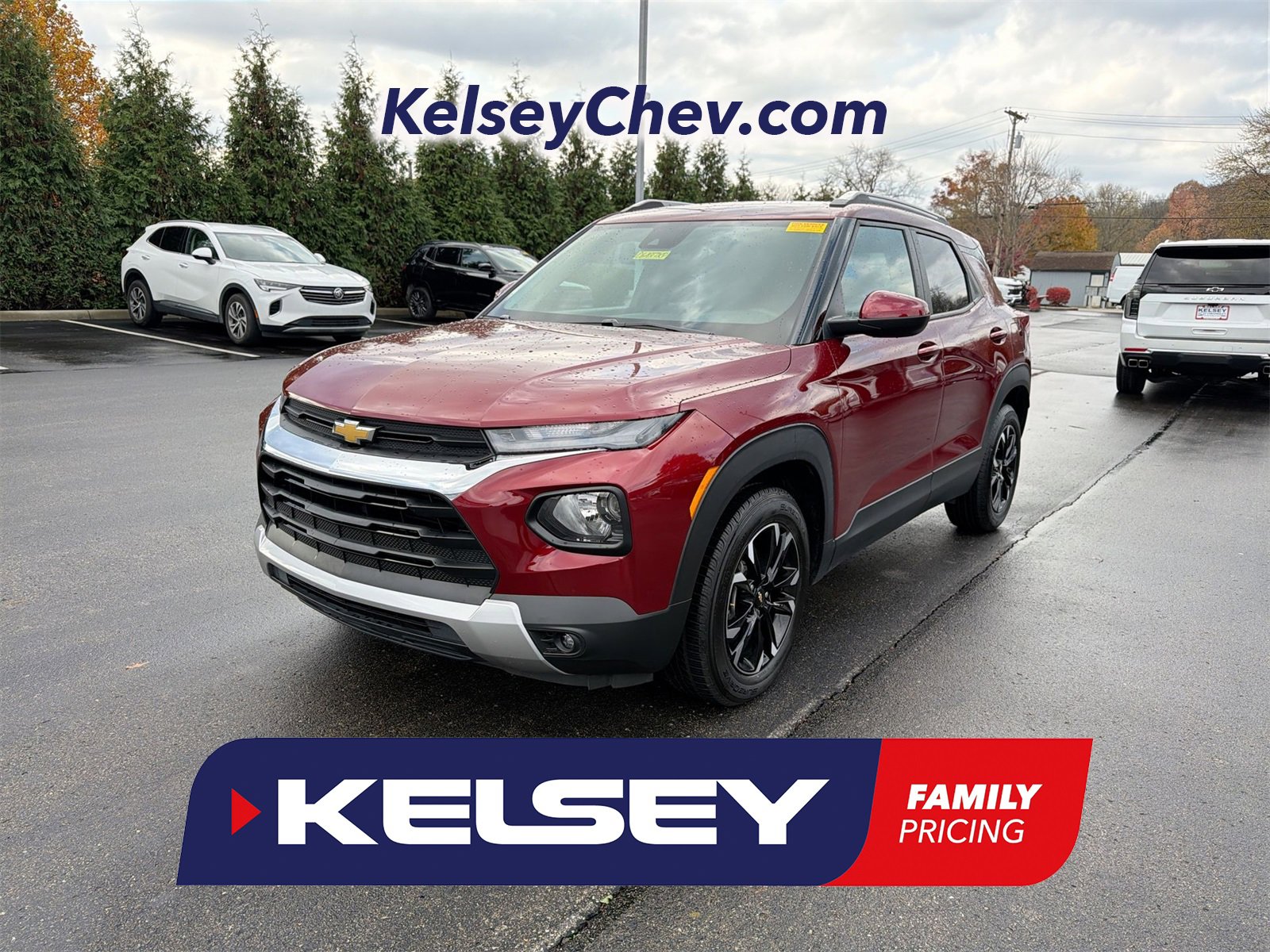 Used 2022 Chevrolet TrailBlazer LT w/ Convenience Package image 1