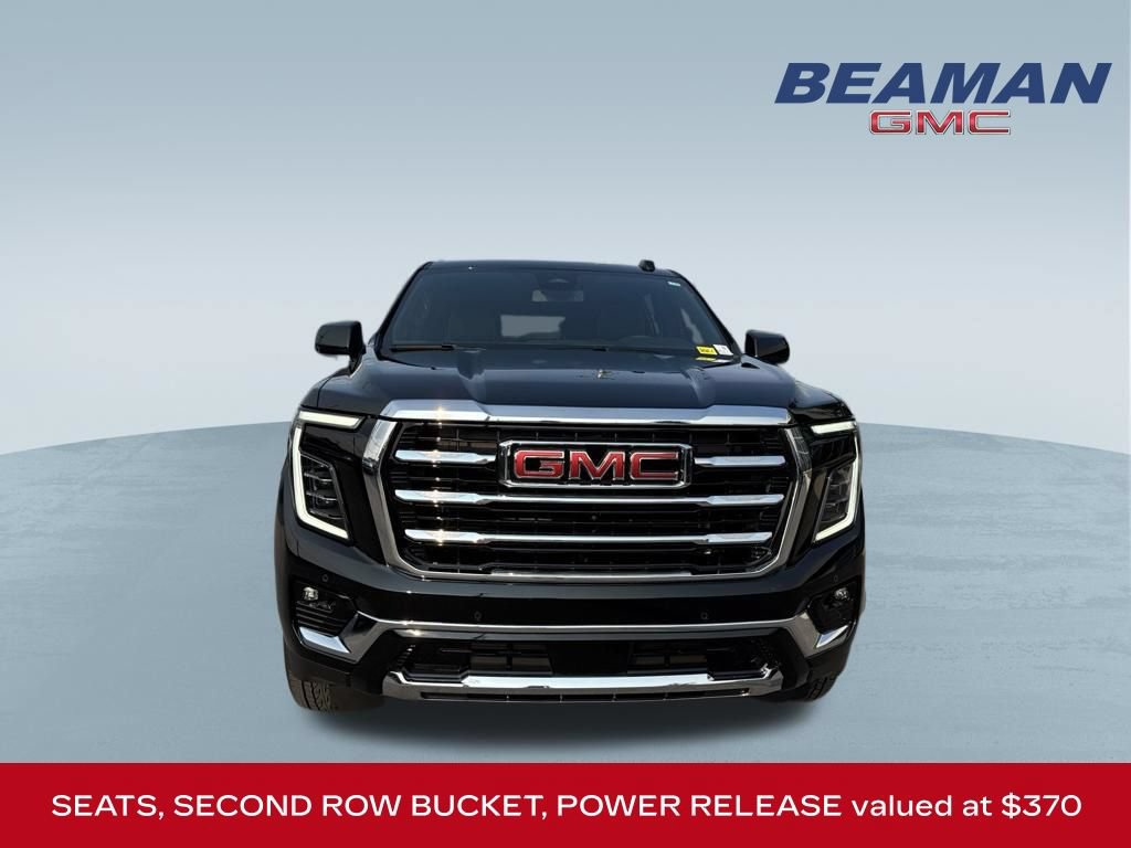 Used 2025 GMC Yukon XL Elevation RWD image 2