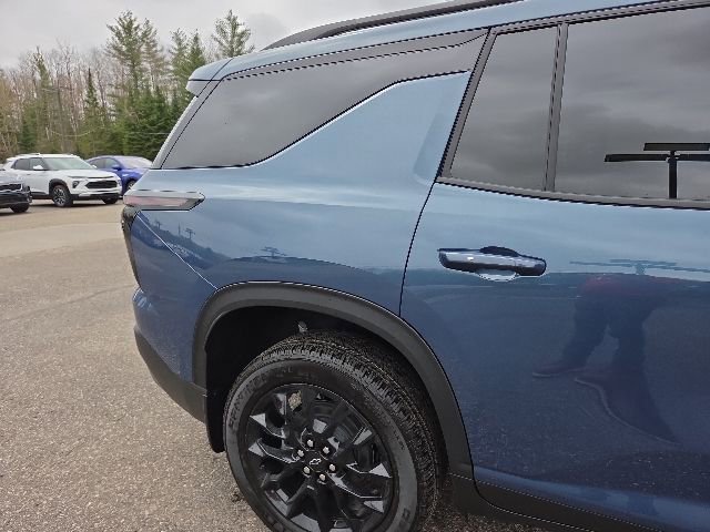 New 2026 Chevrolet Traverse LT w/ Midnight/Sport Edition AWD/4WD image 30