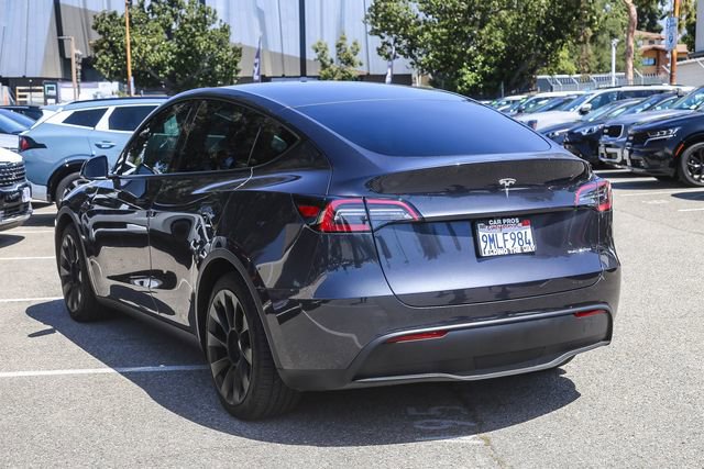 Used 2024 Tesla Model Y Long Range AWD/4WD image 8