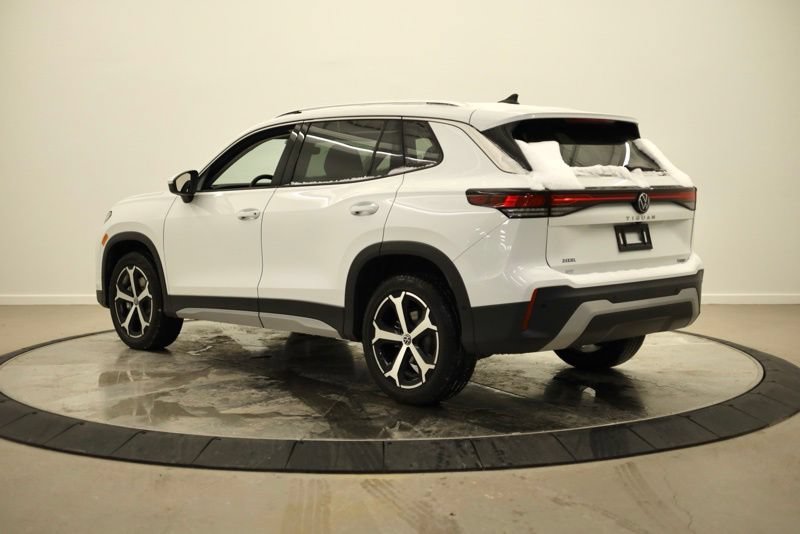 New 2026 Volkswagen Tiguan SE AWD/4WD image 5