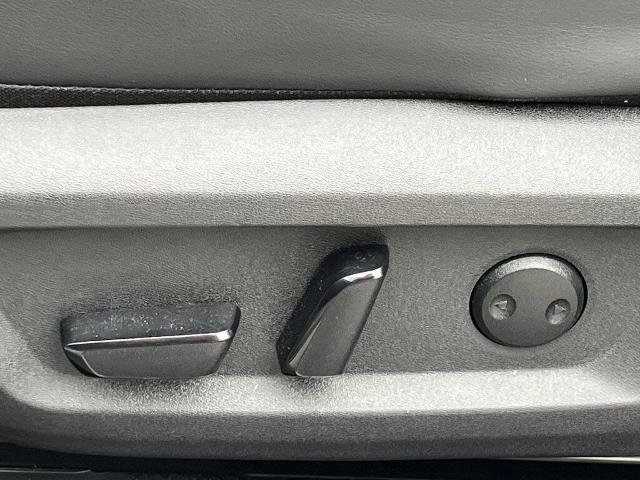 Certified 2024 Nissan Rogue Platinum w/ Platinum Premium Package image 18