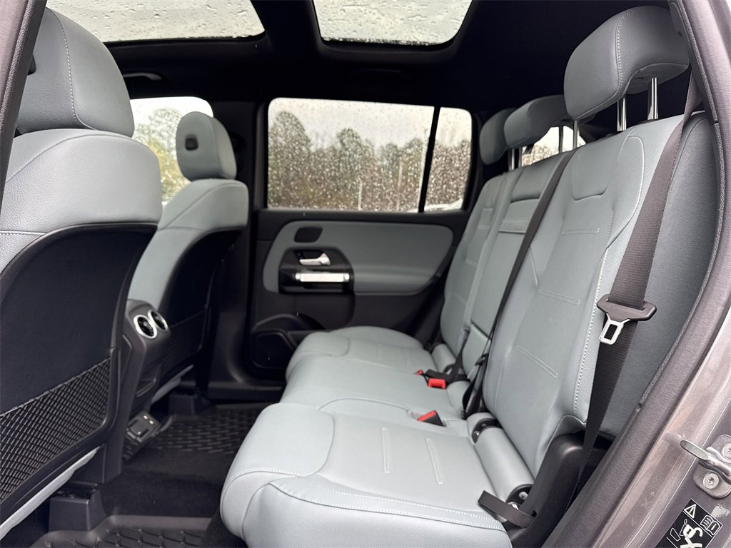 New 2026 Mercedes-Benz GLB 250 4MATIC image 14