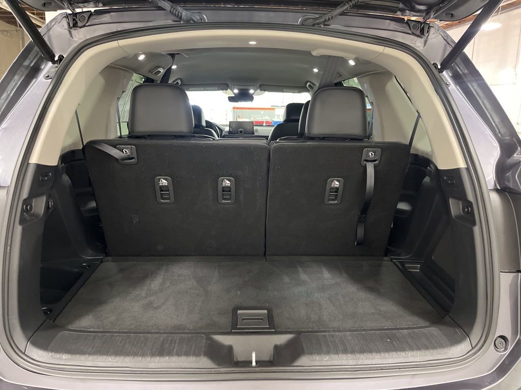 Used 2023 Honda Pilot EX-L image 8