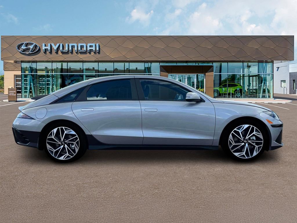 New 2025 Hyundai Ioniq 6 SEL RWD image 9