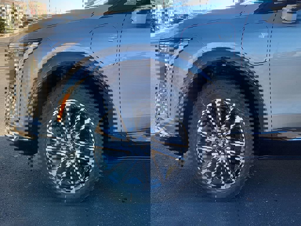 New 2026 Cadillac Optiq Sport 1 w/ LPO, Floor Liner Package image 6