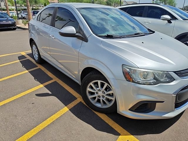 Used 2017 Chevrolet Sonic LT FWD image 12