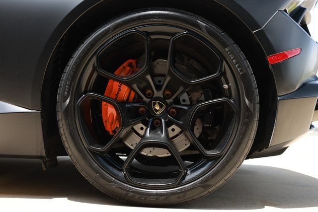 Used 2019 Lamborghini Huracan LP 580-2 RWD image 87