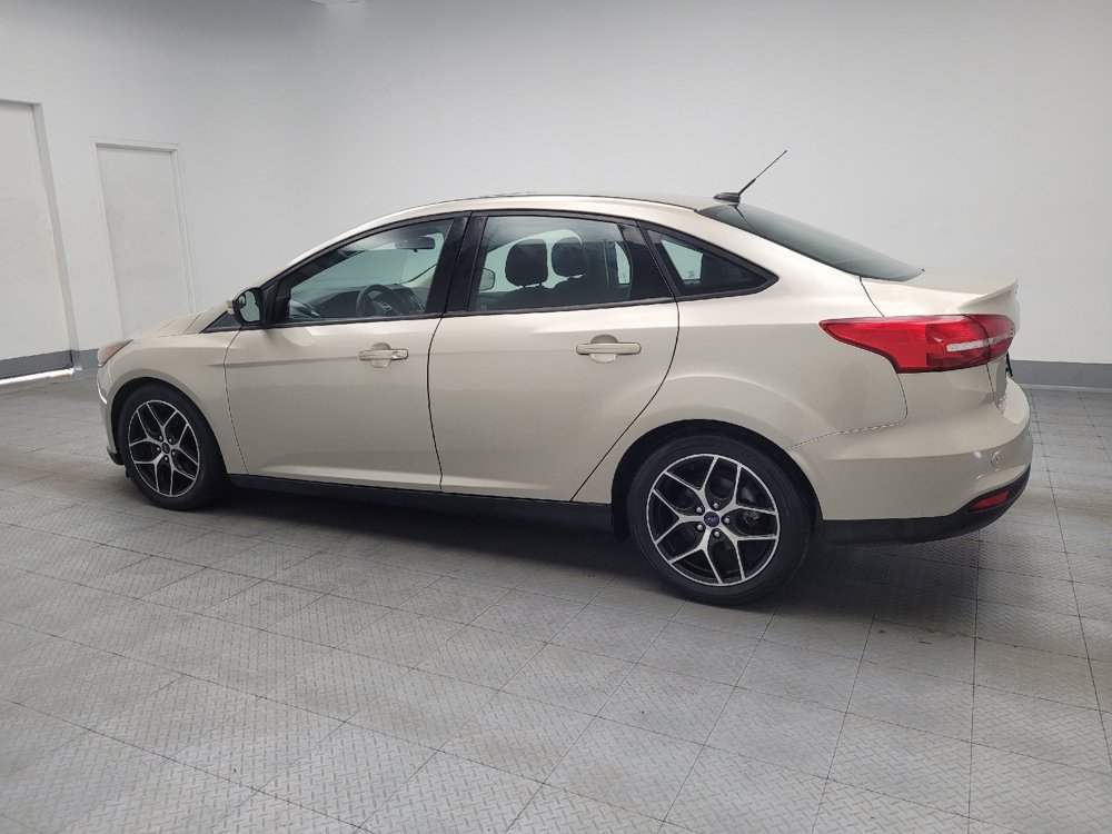 Used 2018 Ford Focus SEL FWD image 3