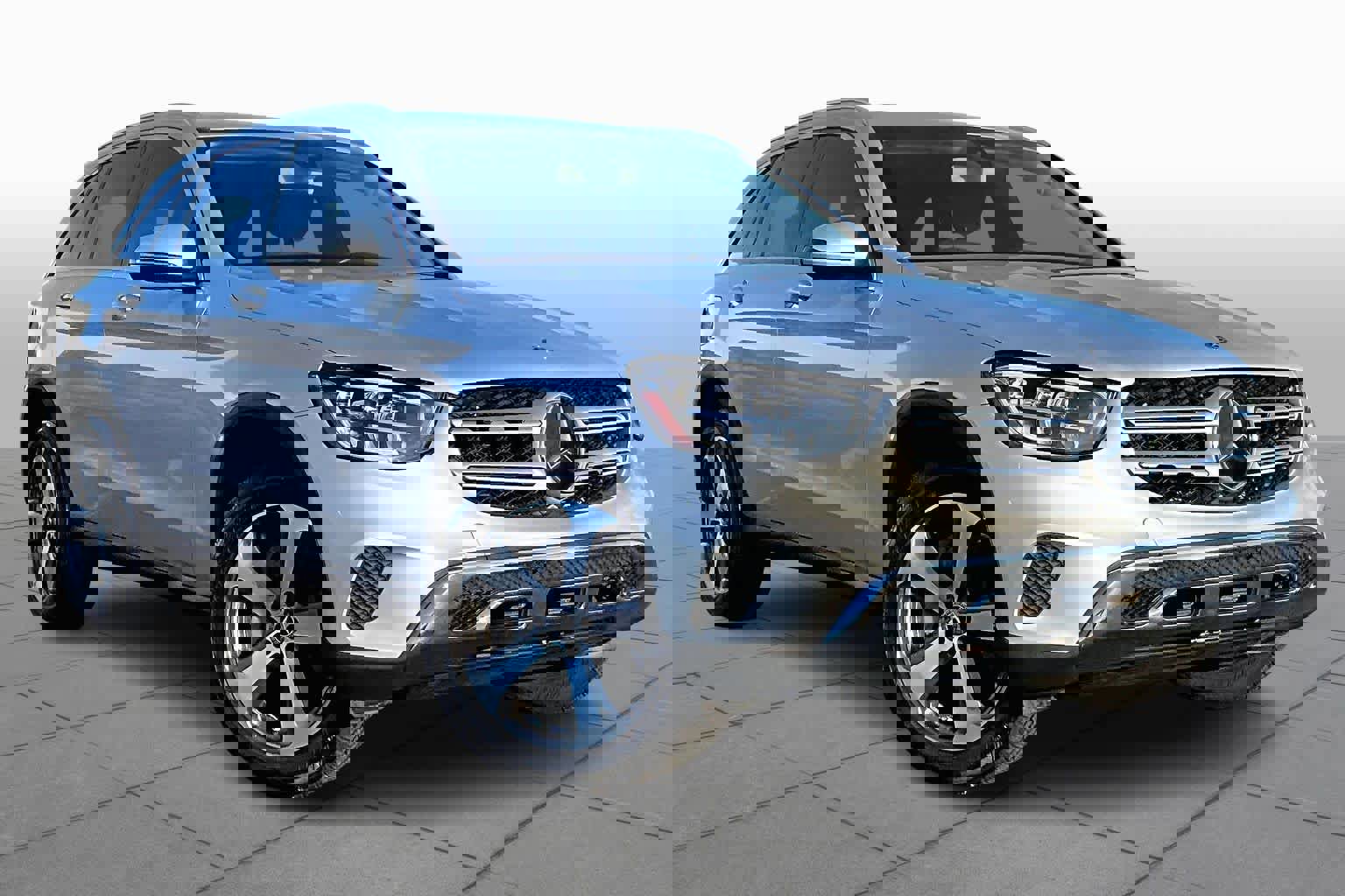 Used 2020 Mercedes-Benz GLC 300 image 5