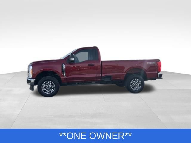 Used 2025 Ford F350 XLT image 2