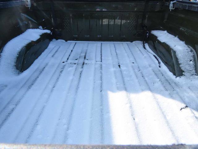 Used 2023 Jeep Gladiator Mojave w/ Cold Weather Group image 33