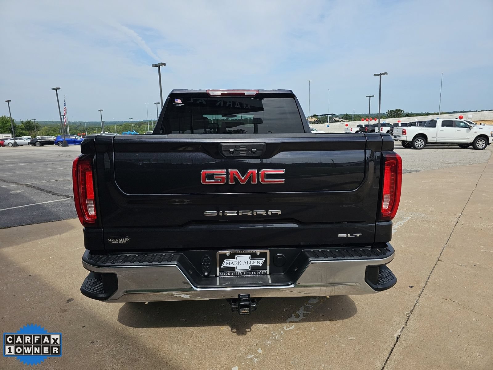 Used 2026 GMC Sierra 1500 SLT AWD/4WD image 5