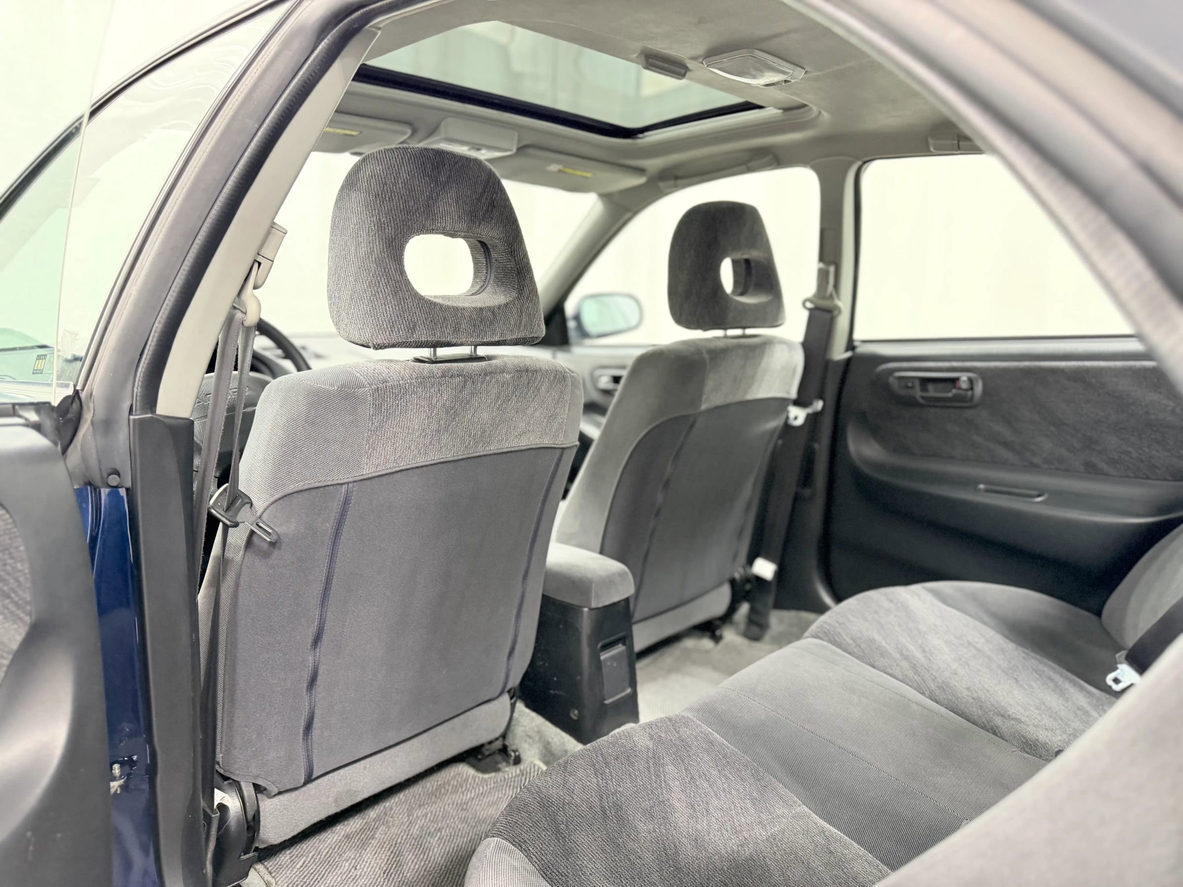Used 1997 Acura Integra LS FWD image 35