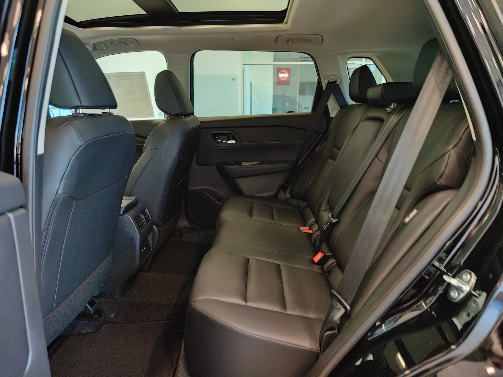 New 2026 Nissan Rogue Dark Armor AWD/4WD image 8