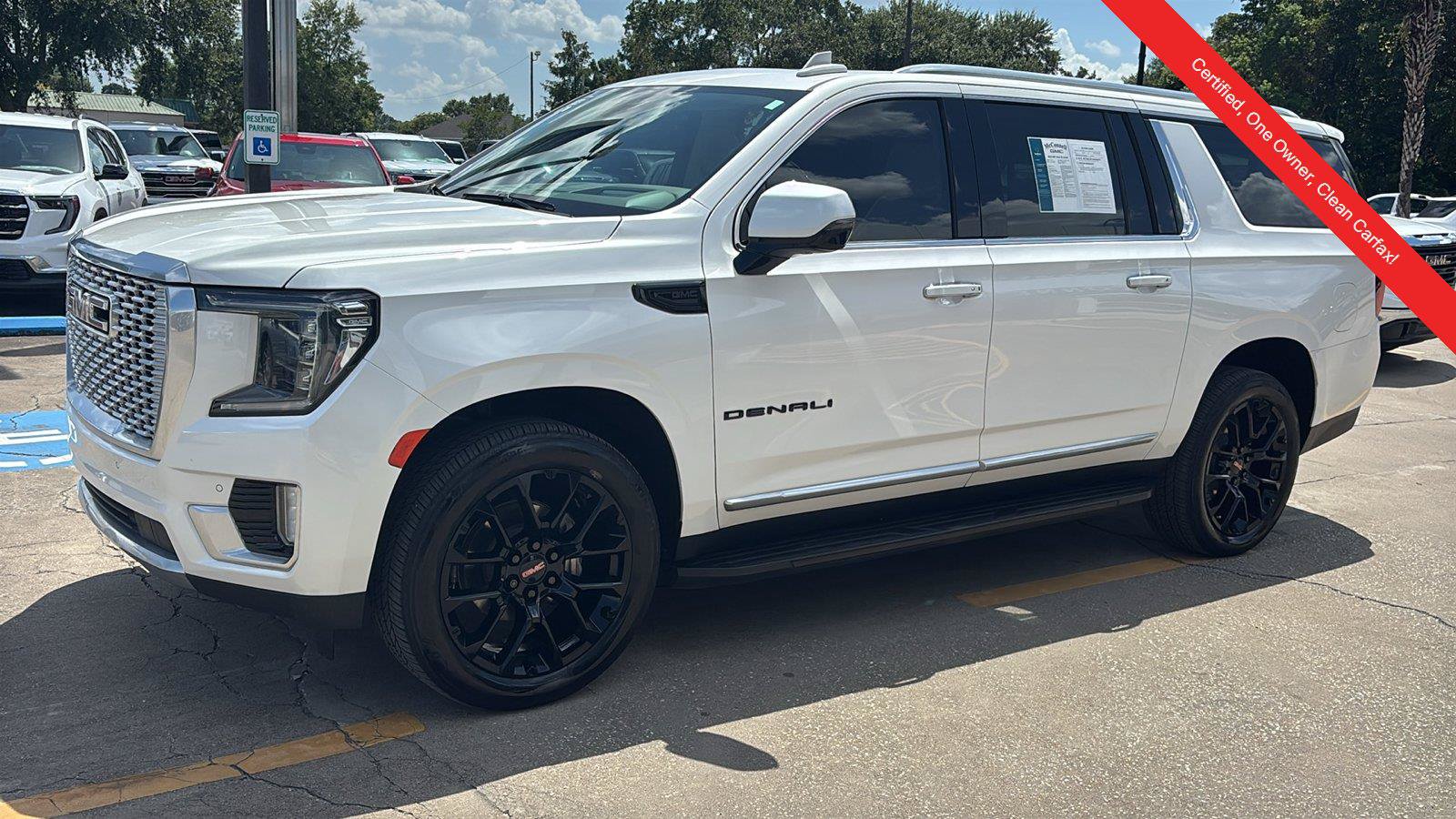 Certified 2023 GMC Yukon XL Denali RWD image 3