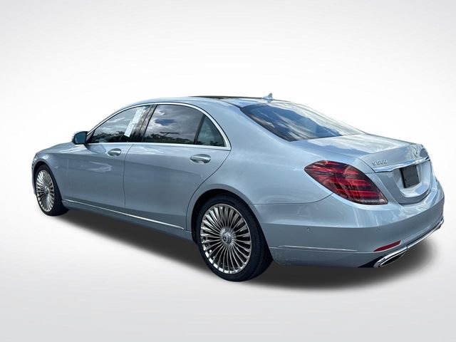 Used 2019 Mercedes-Benz S 560 4MATIC Sedan image 3