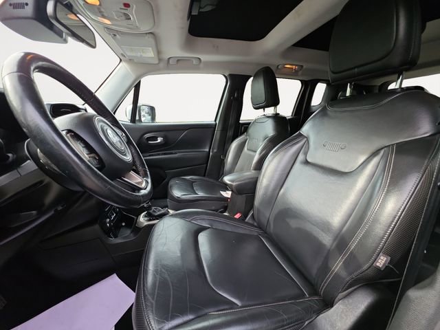 Used 2017 Jeep Renegade Limited AWD/4WD image 9