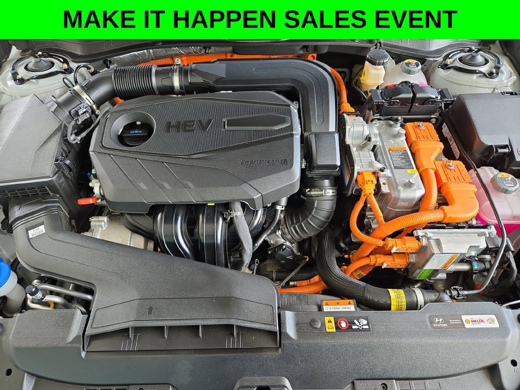 Used 2025 Hyundai Sonata SEL FWD image 32