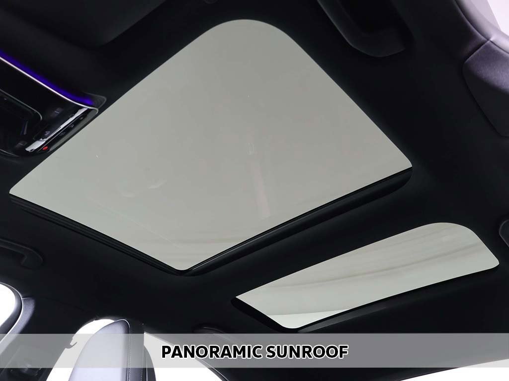 Used 2023 Mercedes-Benz C 300 C 300 image 3