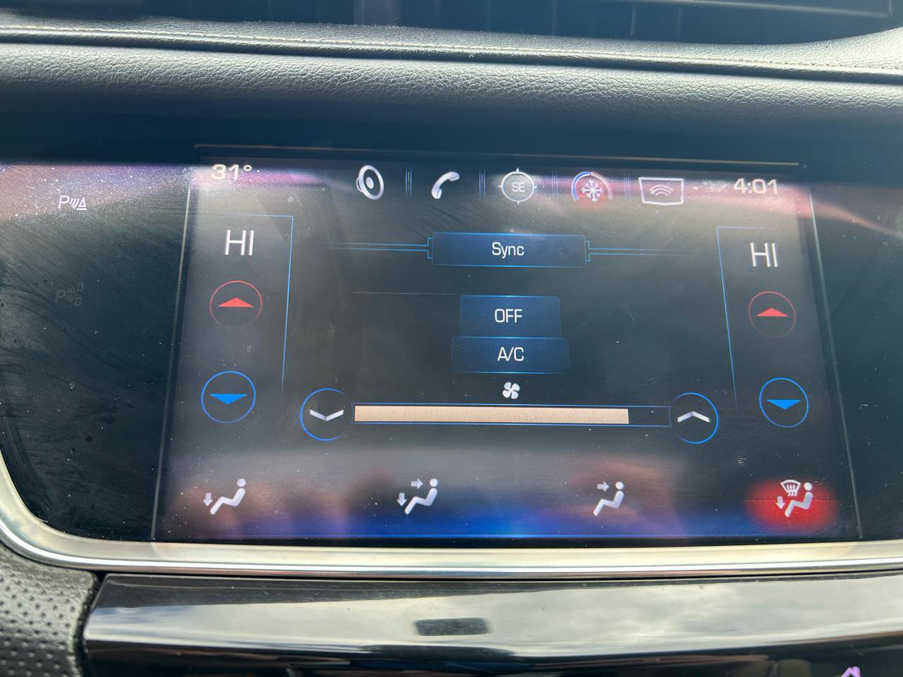 Used 2017 Cadillac XT5 Luxury w/ Driver Awareness Package FWD image 28